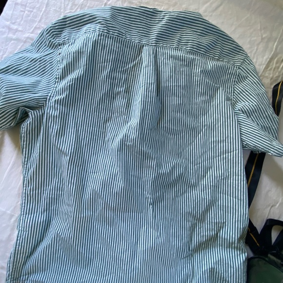 Old Navy Mens Shirt XL Blue Button front Short Sleeve stripe tops like new - Picture 3 of 5